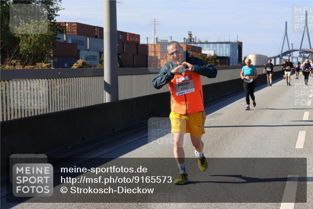 03.10.2025 - Köhlbrandbrückenlauf Strokosch-Dieckow http://msf.ph/oto/9165573 03.10.2025 13:15:02 Position 3 6003 meine-sportfotos.de