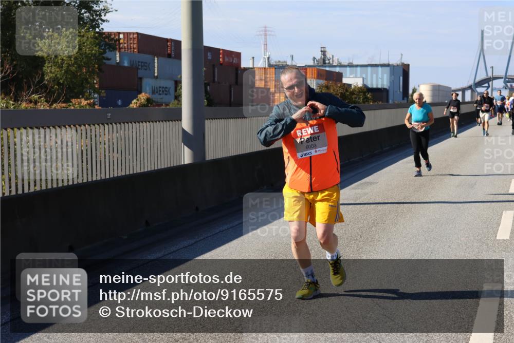 03.10.2025 - Köhlbrandbrückenlauf Strokosch-Dieckow http://msf.ph/oto/9165575 03.10.2025 13:15:02 Position 3 6003 meine-sportfotos.de