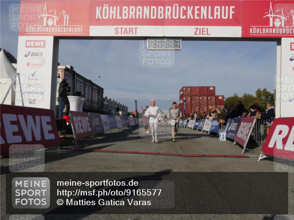 03.10.2025 - Köhlbrandbrückenlauf Matties Gatica Varas http://msf.ph/oto/9165577 03.10.2025 09:59:15 Ziel 1063, 1617, 2948, 3155, 3340, 3837 meine-sportfotos.de