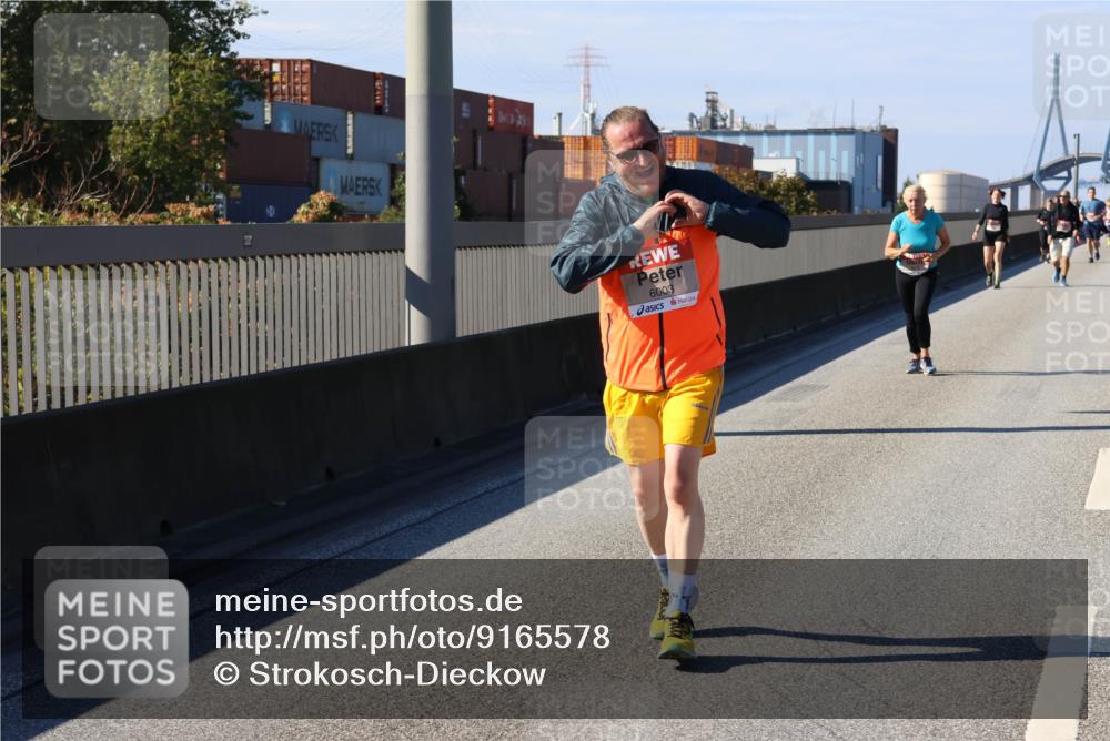 03.10.2025 - Köhlbrandbrückenlauf Strokosch-Dieckow http://msf.ph/oto/9165578 03.10.2025 13:15:02 Position 3 6003 meine-sportfotos.de