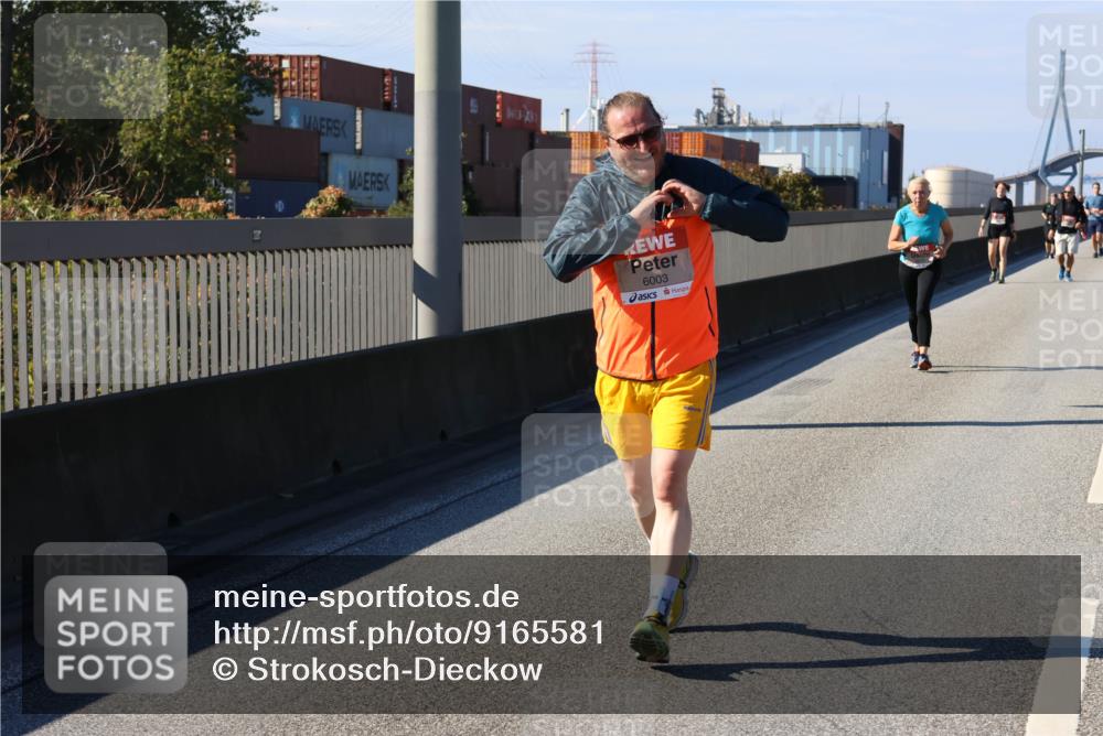 03.10.2025 - Köhlbrandbrückenlauf Strokosch-Dieckow http://msf.ph/oto/9165581 03.10.2025 13:15:02 Position 3 6003 meine-sportfotos.de
