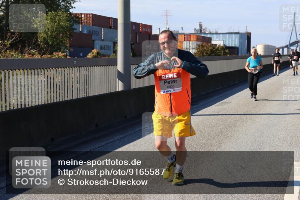 03.10.2025 - Köhlbrandbrückenlauf Strokosch-Dieckow http://msf.ph/oto/9165587 03.10.2025 13:15:02 Position 3 6003 meine-sportfotos.de