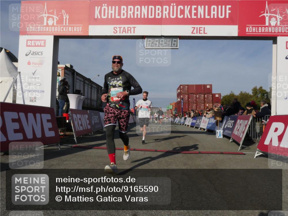 03.10.2025 - Köhlbrandbrückenlauf Matties Gatica Varas http://msf.ph/oto/9165590 03.10.2025 09:59:18 Ziel 1411, 1423, 2948, 3155, 3340, 3525 meine-sportfotos.de