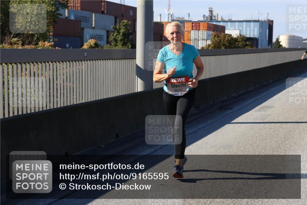 03.10.2025 - Köhlbrandbrückenlauf Strokosch-Dieckow http://msf.ph/oto/9165595 03.10.2025 13:15:07 Position 3 6670 meine-sportfotos.de