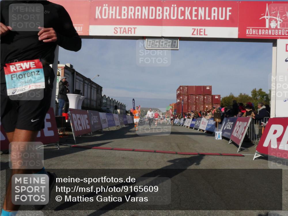 03.10.2025 - Köhlbrandbrückenlauf Matties Gatica Varas http://msf.ph/oto/9165609 03.10.2025 09:59:23 Ziel 1197, 1231, 1249, 1269, 1398, 1411, 1423, 1432, 1639, 2985, 2989, 3340, 3514, 3525 meine-sportfotos.de