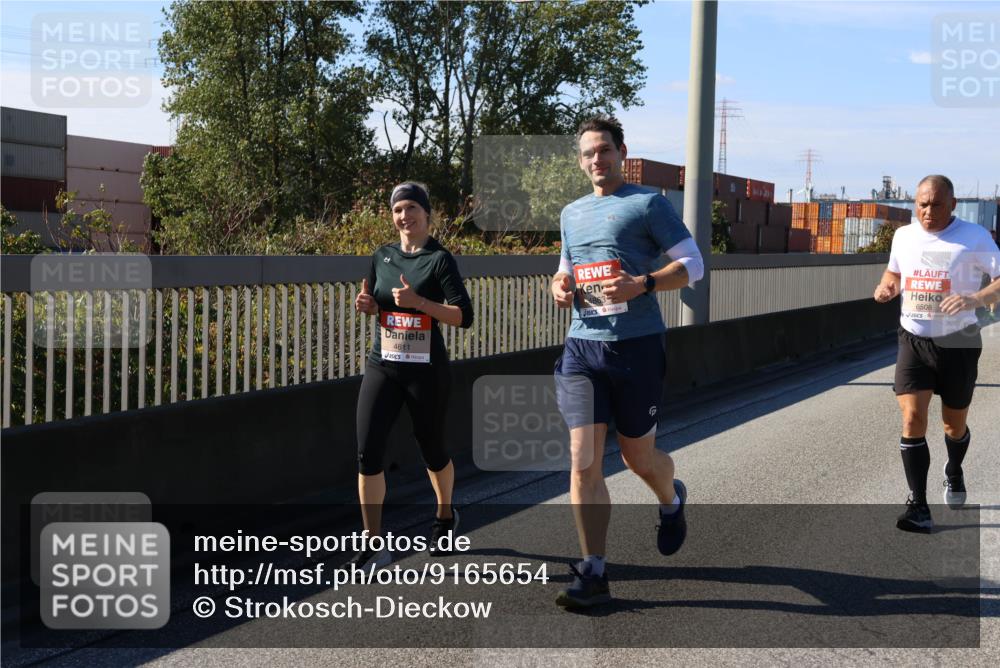03.10.2025 - Köhlbrandbrückenlauf Strokosch-Dieckow http://msf.ph/oto/9165654 03.10.2025 13:15:25 Position 3 4611, 6508 meine-sportfotos.de