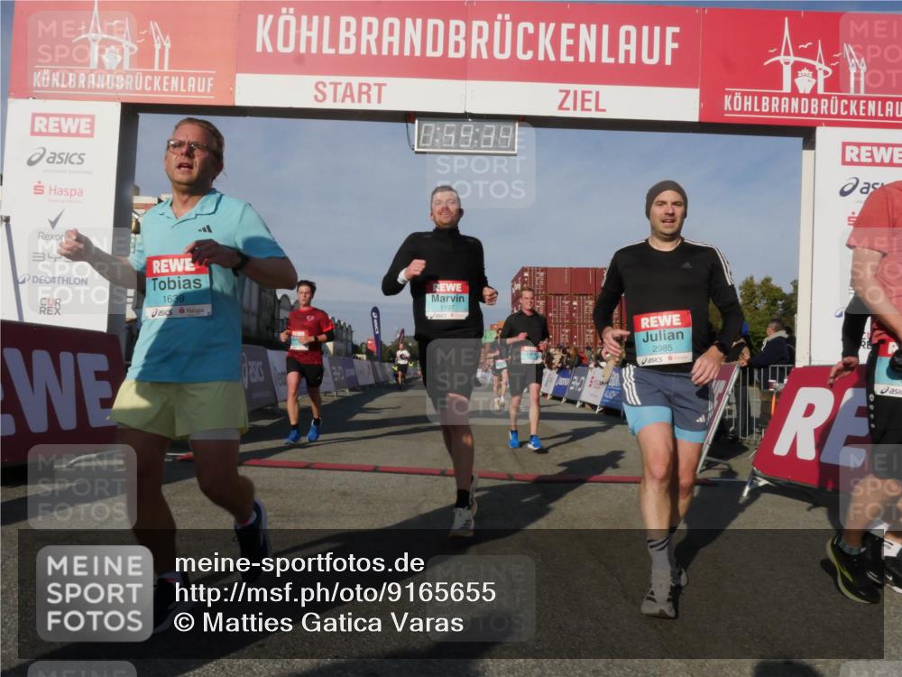 03.10.2025 - Köhlbrandbrückenlauf Matties Gatica Varas http://msf.ph/oto/9165655 03.10.2025 09:59:35 Ziel 1067, 1075, 1077, 1087, 1197, 2788, 2997, 3087, 3718 meine-sportfotos.de