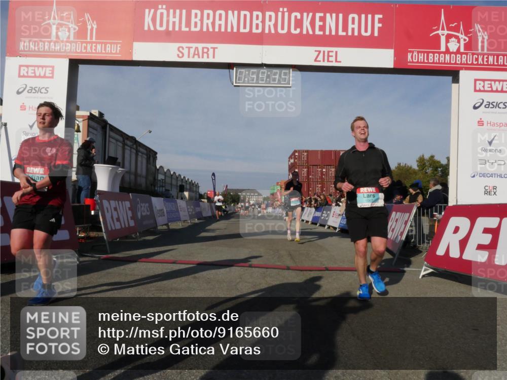 03.10.2025 - Köhlbrandbrückenlauf Matties Gatica Varas http://msf.ph/oto/9165660 03.10.2025 09:59:37 Ziel 1077, 1087, 2709, 2788, 2997, 3087, 3718 meine-sportfotos.de