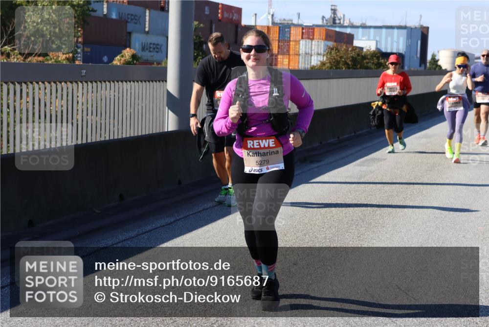 03.10.2025 - Köhlbrandbrückenlauf Strokosch-Dieckow http://msf.ph/oto/9165687 03.10.2025 13:15:34 Position 3 5279 meine-sportfotos.de