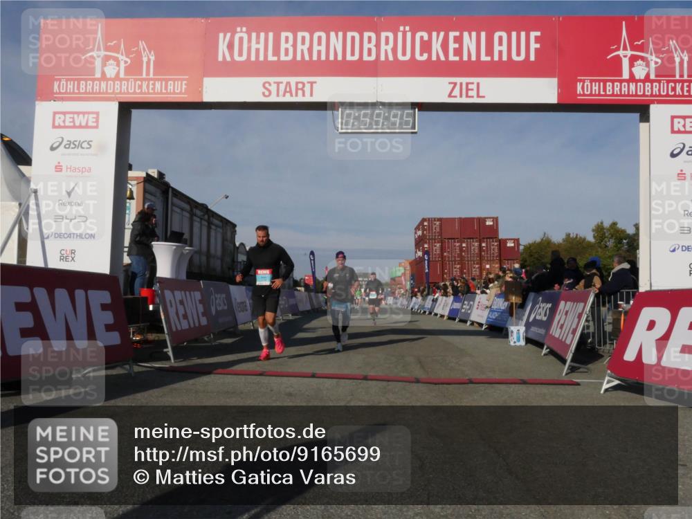 03.10.2025 - Köhlbrandbrückenlauf Matties Gatica Varas http://msf.ph/oto/9165699 03.10.2025 09:59:47 Ziel 1158, 1248, 2697, 2709, 2710, 2959, 3087, 3464, 3718 meine-sportfotos.de