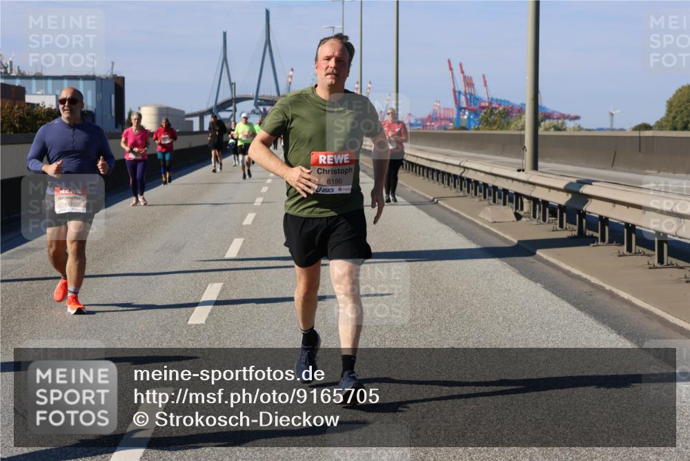 03.10.2025 - Köhlbrandbrückenlauf Strokosch-Dieckow http://msf.ph/oto/9165705 03.10.2025 13:15:39 Position 3 4531, 6196 meine-sportfotos.de