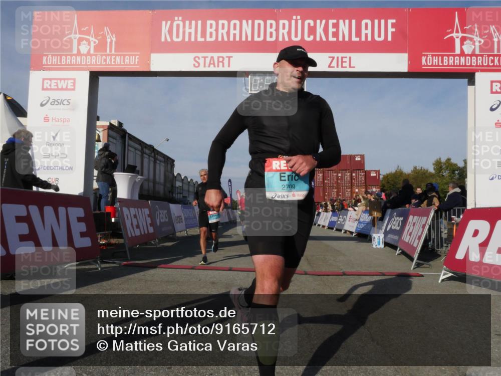 03.10.2025 - Köhlbrandbrückenlauf Matties Gatica Varas http://msf.ph/oto/9165712 03.10.2025 09:59:51 Ziel 1158, 1248, 2697, 2710, 2884, 2959, 3137, 3464 meine-sportfotos.de