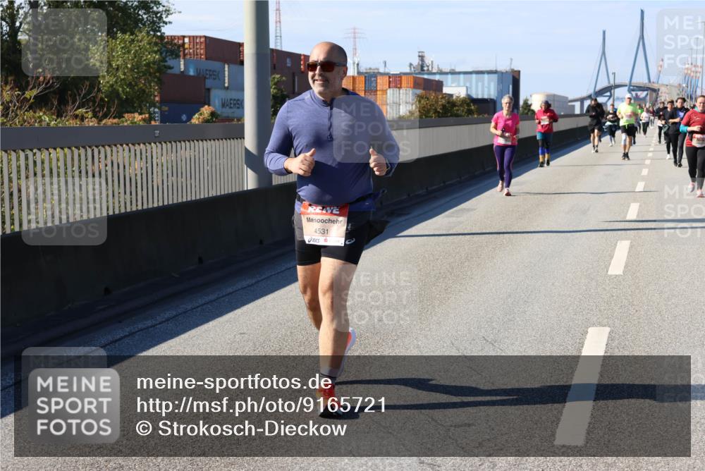 03.10.2025 - Köhlbrandbrückenlauf Strokosch-Dieckow http://msf.ph/oto/9165721 03.10.2025 13:15:42 Position 3 4531 meine-sportfotos.de