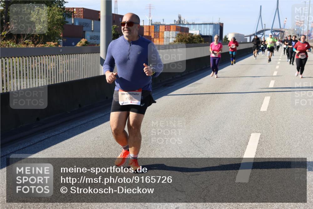 03.10.2025 - Köhlbrandbrückenlauf Strokosch-Dieckow http://msf.ph/oto/9165726 03.10.2025 13:15:42 Position 3 4531 meine-sportfotos.de