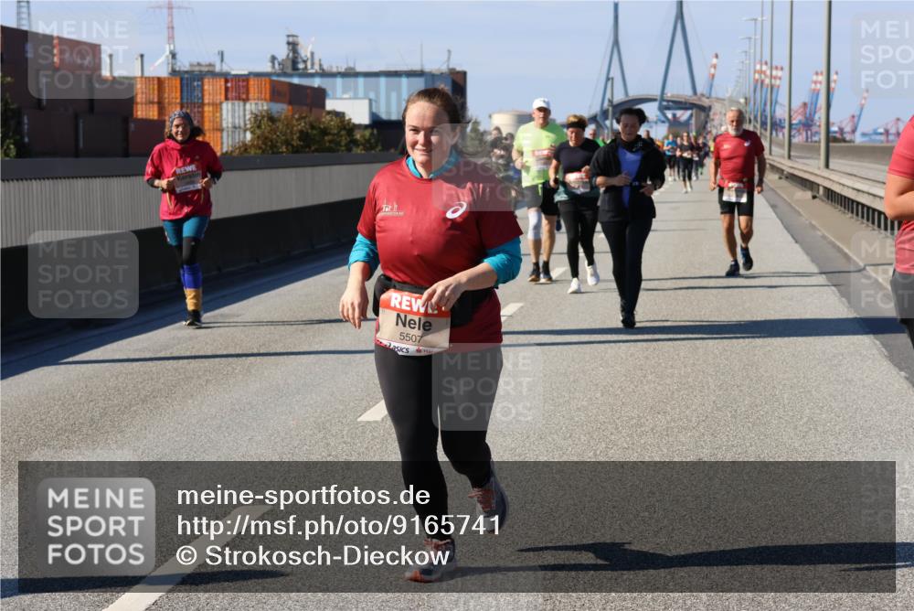 03.10.2025 - Köhlbrandbrückenlauf Strokosch-Dieckow http://msf.ph/oto/9165741 03.10.2025 13:15:49 Position 3 5507 meine-sportfotos.de