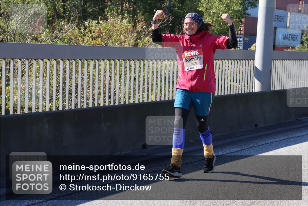 03.10.2025 - Köhlbrandbrückenlauf Strokosch-Dieckow http://msf.ph/oto/9165755 03.10.2025 13:15:53 Position 3  meine-sportfotos.de