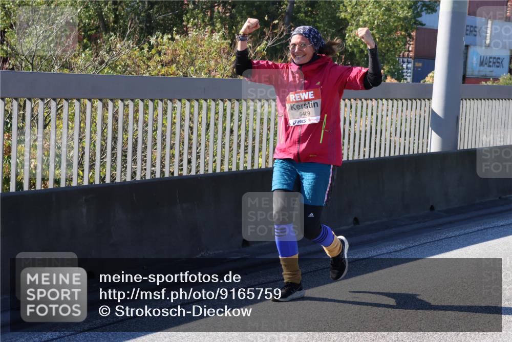 03.10.2025 - Köhlbrandbrückenlauf Strokosch-Dieckow http://msf.ph/oto/9165759 03.10.2025 13:15:53 Position 3 5409 meine-sportfotos.de