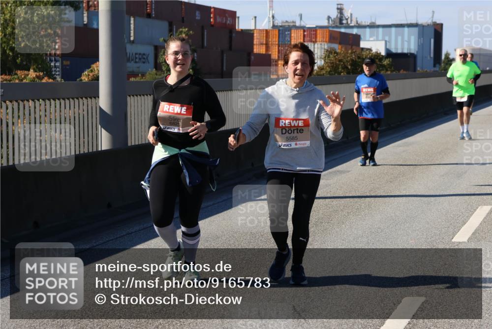 03.10.2025 - Köhlbrandbrückenlauf Strokosch-Dieckow http://msf.ph/oto/9165783 03.10.2025 13:16:01 Position 3 6825, 5585 meine-sportfotos.de