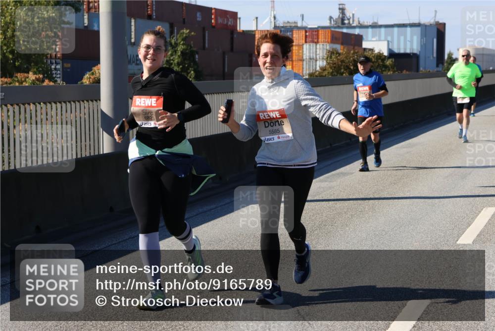 03.10.2025 - Köhlbrandbrückenlauf Strokosch-Dieckow http://msf.ph/oto/9165789 03.10.2025 13:16:01 Position 3 6825, 5585 meine-sportfotos.de