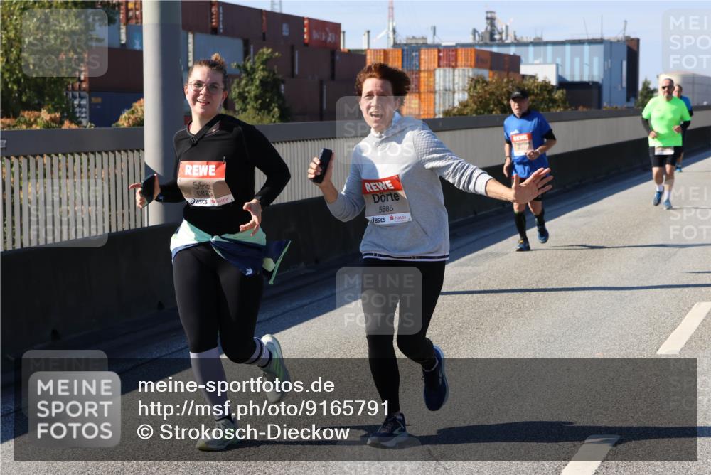 03.10.2025 - Köhlbrandbrückenlauf Strokosch-Dieckow http://msf.ph/oto/9165791 03.10.2025 13:16:01 Position 3 6825, 5585 meine-sportfotos.de