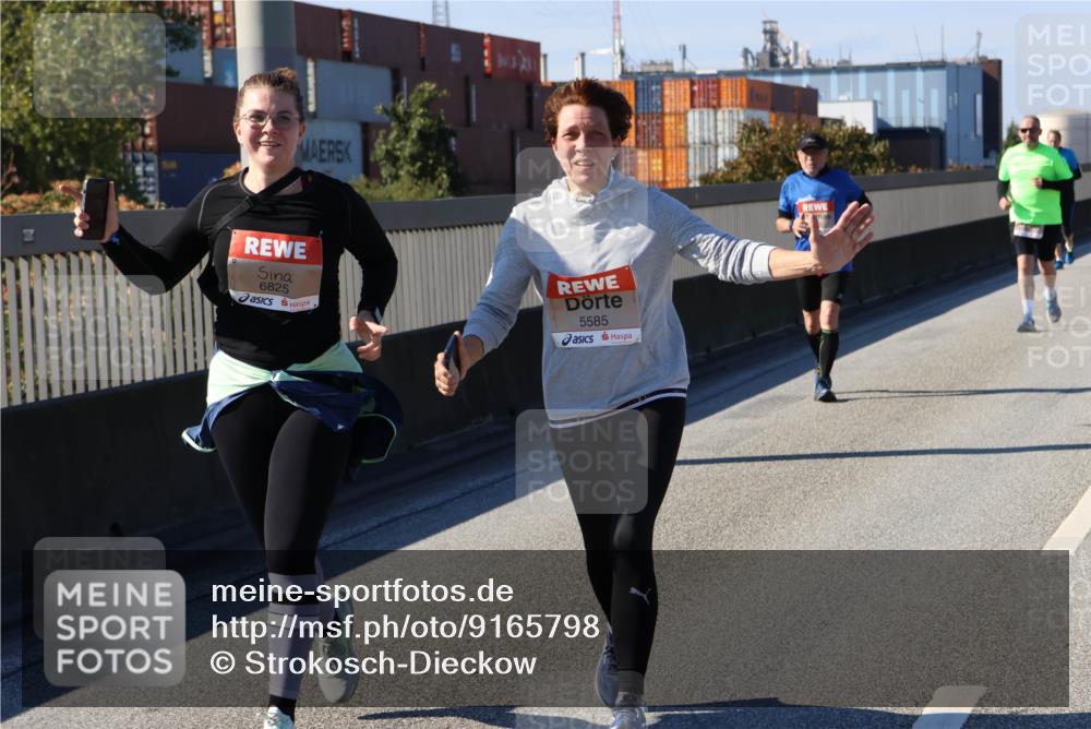 03.10.2025 - Köhlbrandbrückenlauf Strokosch-Dieckow http://msf.ph/oto/9165798 03.10.2025 13:16:01 Position 3 6825, 5585 meine-sportfotos.de