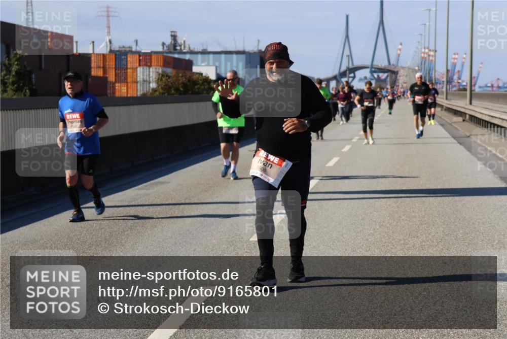 03.10.2025 - Köhlbrandbrückenlauf Strokosch-Dieckow http://msf.ph/oto/9165801 03.10.2025 13:16:04 Position 3 5508 meine-sportfotos.de