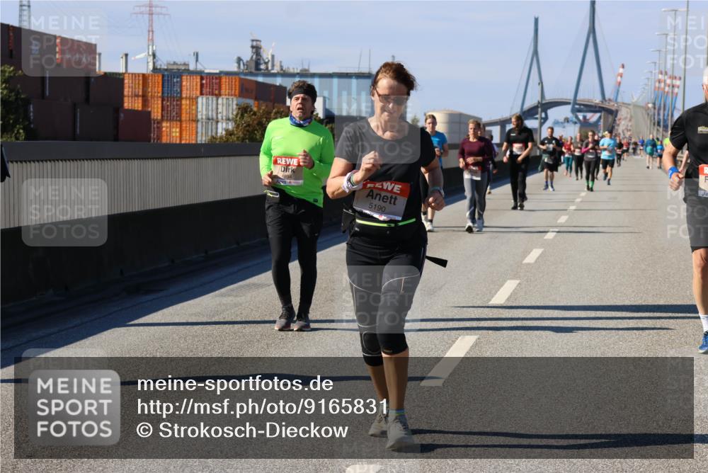 03.10.2025 - Köhlbrandbrückenlauf Strokosch-Dieckow http://msf.ph/oto/9165831 03.10.2025 13:16:15 Position 3 4894, 5190 meine-sportfotos.de
