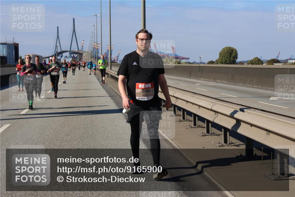 03.10.2025 - Köhlbrandbrückenlauf Strokosch-Dieckow http://msf.ph/oto/9165900 03.10.2025 13:16:37 Position 3 4621 meine-sportfotos.de