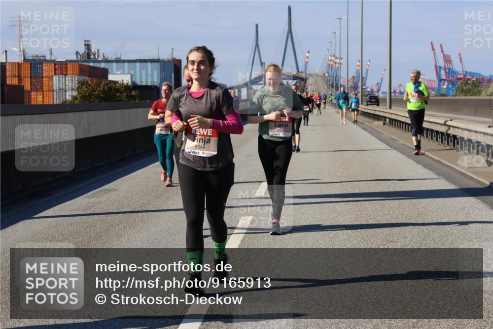 03.10.2025 - Köhlbrandbrückenlauf Strokosch-Dieckow http://msf.ph/oto/9165913 03.10.2025 13:16:42 Position 3 6548, 5564 meine-sportfotos.de