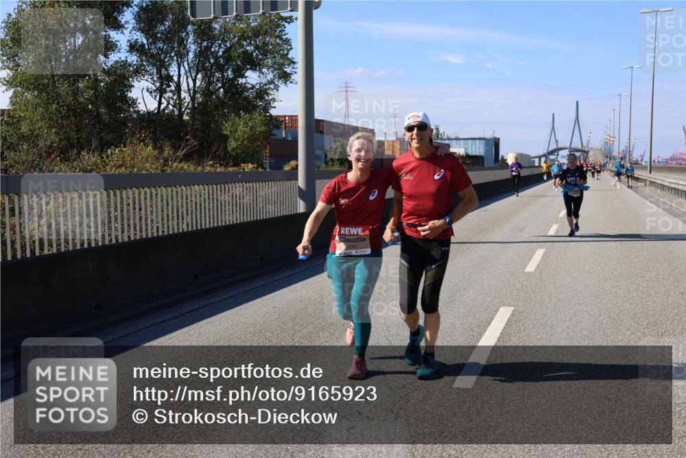 03.10.2025 - Köhlbrandbrückenlauf Strokosch-Dieckow http://msf.ph/oto/9165923 03.10.2025 13:16:48 Position 3 5591 meine-sportfotos.de