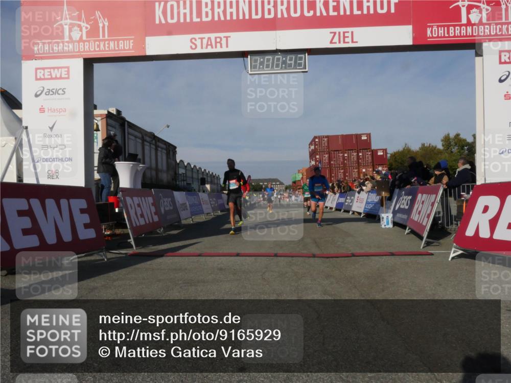 03.10.2025 - Köhlbrandbrückenlauf Matties Gatica Varas http://msf.ph/oto/9165929 03.10.2025 10:00:45 Ziel 1330, 2712, 2796, 3307, 3317, 3342, 3651, 3658, 3719 meine-sportfotos.de
