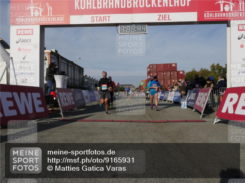 03.10.2025 - Köhlbrandbrückenlauf Matties Gatica Varas http://msf.ph/oto/9165931 03.10.2025 10:00:46 Ziel 1330, 1553, 1826, 2712, 2796, 3307, 3317, 3342, 3651, 3658, 3719 meine-sportfotos.de