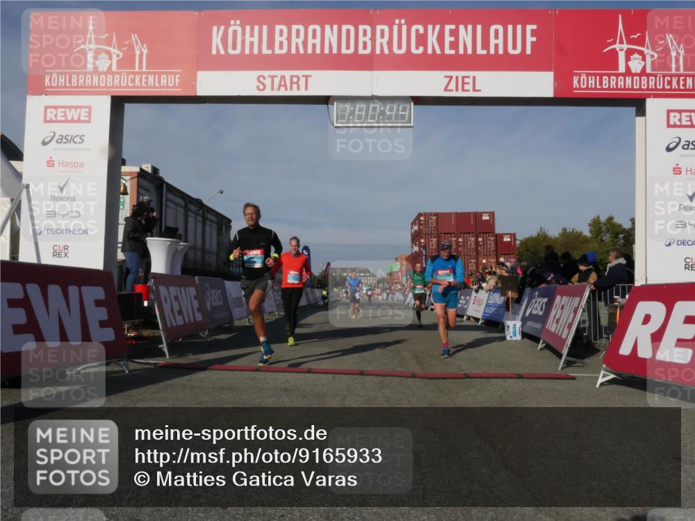 03.10.2025 - Köhlbrandbrückenlauf Matties Gatica Varas http://msf.ph/oto/9165933 03.10.2025 10:00:46 Ziel 1330, 1553, 1826, 2712, 2796, 3307, 3317, 3342, 3651, 3658, 3719 meine-sportfotos.de