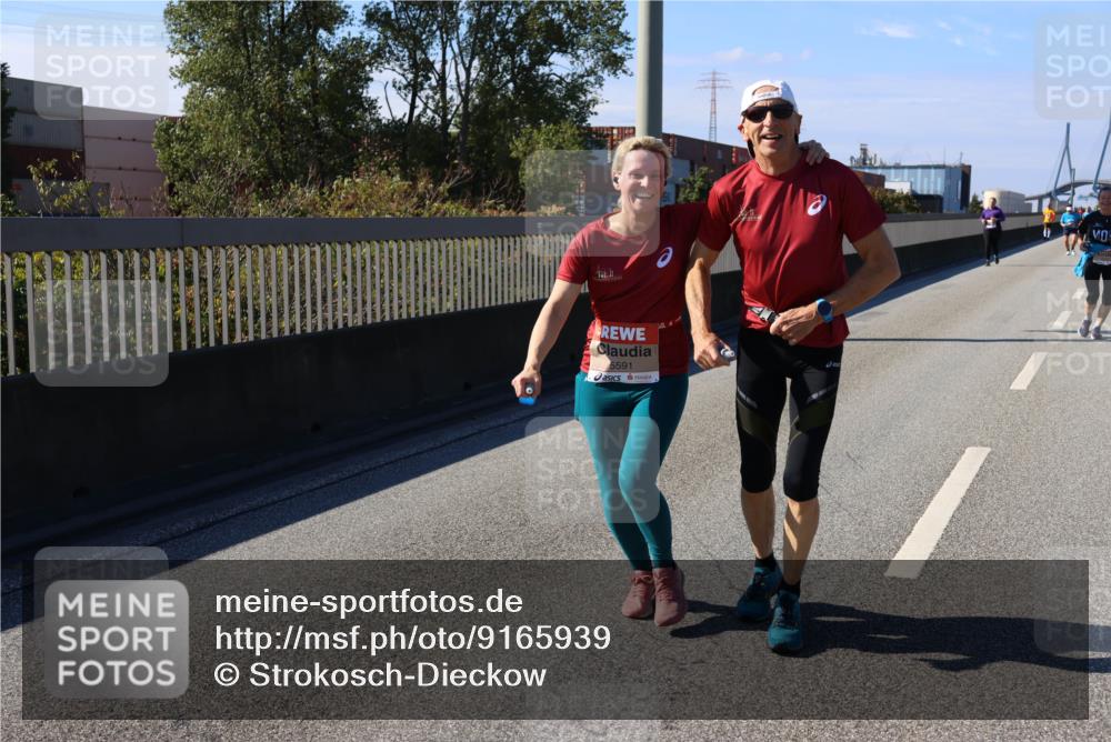 03.10.2025 - Köhlbrandbrückenlauf Strokosch-Dieckow http://msf.ph/oto/9165939 03.10.2025 13:16:48 Position 3 5591 meine-sportfotos.de