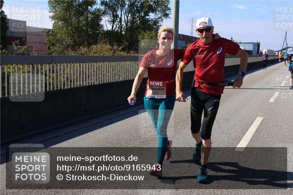 03.10.2025 - Köhlbrandbrückenlauf Strokosch-Dieckow http://msf.ph/oto/9165943 03.10.2025 13:16:48 Position 3 5591 meine-sportfotos.de
