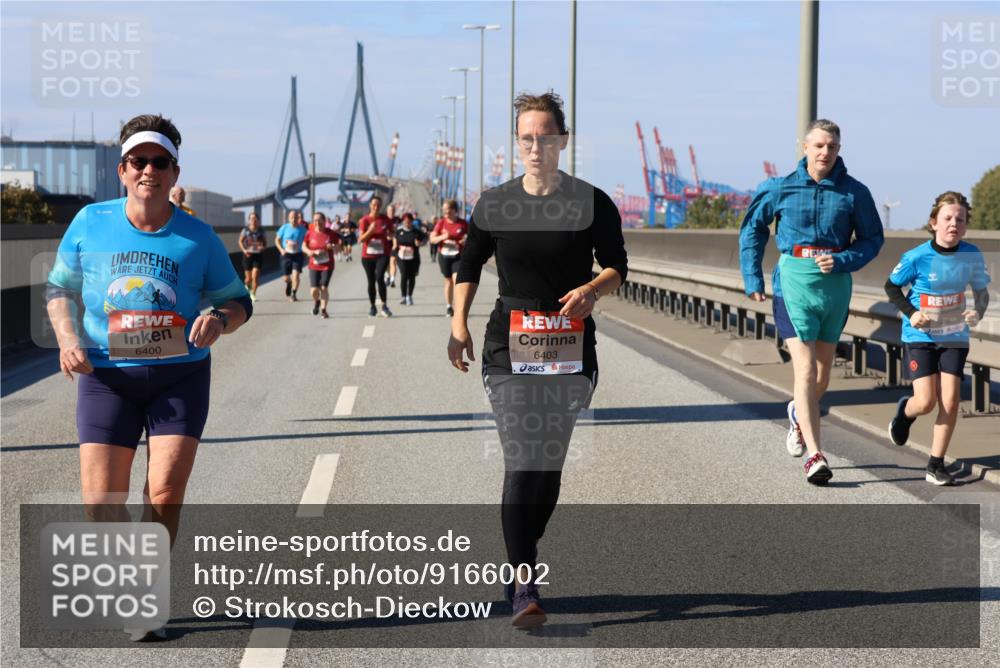 03.10.2025 - Köhlbrandbrückenlauf Strokosch-Dieckow http://msf.ph/oto/9166002 03.10.2025 13:17:06 Position 3 6400, 6403 meine-sportfotos.de
