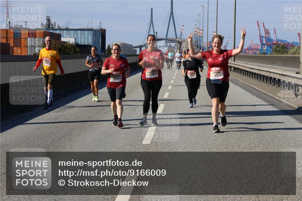 03.10.2025 - Köhlbrandbrückenlauf Strokosch-Dieckow http://msf.ph/oto/9166009 03.10.2025 13:17:15 Position 3 5188, 6515 meine-sportfotos.de