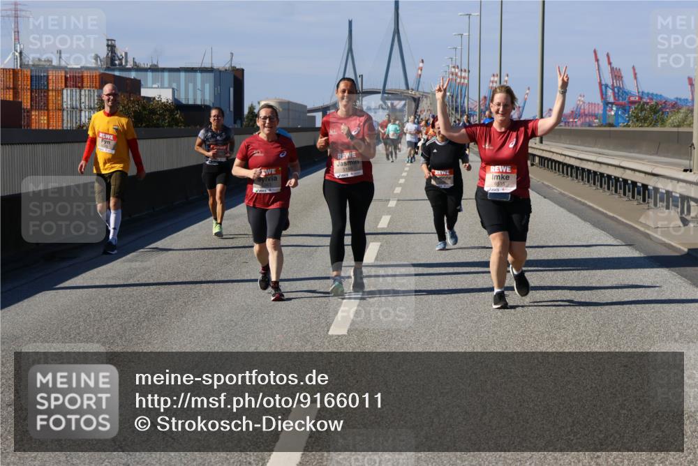 03.10.2025 - Köhlbrandbrückenlauf Strokosch-Dieckow http://msf.ph/oto/9166011 03.10.2025 13:17:15 Position 3 5188, 6515 meine-sportfotos.de
