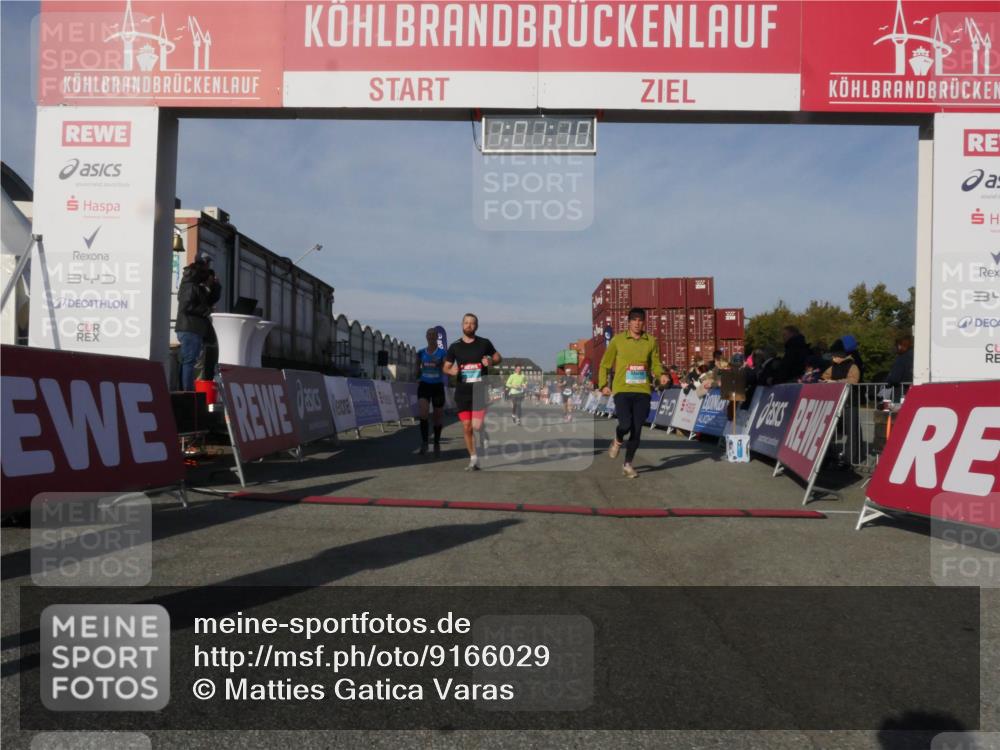 03.10.2025 - Köhlbrandbrückenlauf Matties Gatica Varas http://msf.ph/oto/9166029 03.10.2025 10:01:11 Ziel 1110, 1115, 1176, 1517, 1602, 3091, 3458, 3817 meine-sportfotos.de