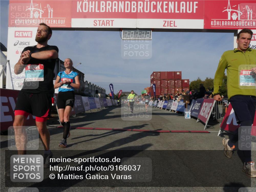 03.10.2025 - Köhlbrandbrückenlauf Matties Gatica Varas http://msf.ph/oto/9166037 03.10.2025 10:01:13 Ziel 1110, 1115, 1176, 3091, 3817 meine-sportfotos.de