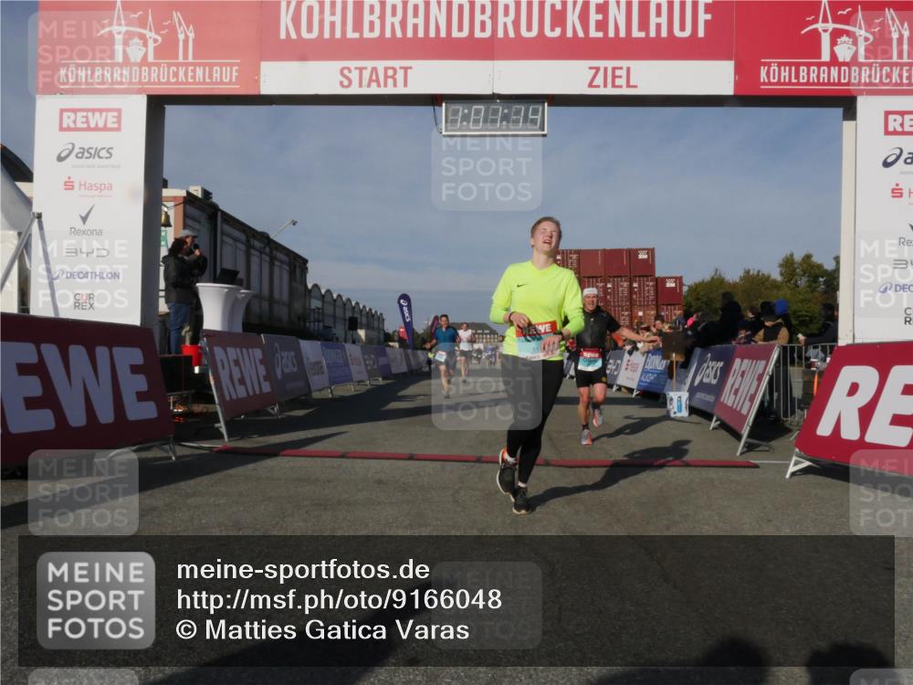 03.10.2025 - Köhlbrandbrückenlauf Matties Gatica Varas http://msf.ph/oto/9166048 03.10.2025 10:01:16 Ziel 1115, 1157, 1176, 1316, 3091, 3164, 3817 meine-sportfotos.de