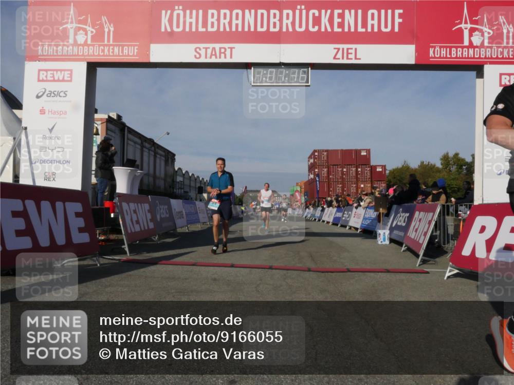 03.10.2025 - Köhlbrandbrückenlauf Matties Gatica Varas http://msf.ph/oto/9166055 03.10.2025 10:01:18 Ziel 1115, 1122, 1157, 1176, 1316, 2940, 3164, 3817 meine-sportfotos.de