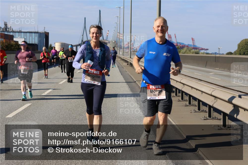 03.10.2025 - Köhlbrandbrückenlauf Strokosch-Dieckow http://msf.ph/oto/9166107 03.10.2025 13:17:42 Position 3 5270, 6278 meine-sportfotos.de