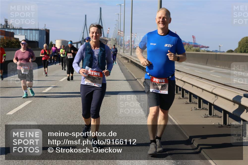 03.10.2025 - Köhlbrandbrückenlauf Strokosch-Dieckow http://msf.ph/oto/9166112 03.10.2025 13:17:42 Position 3 5270, 6278 meine-sportfotos.de