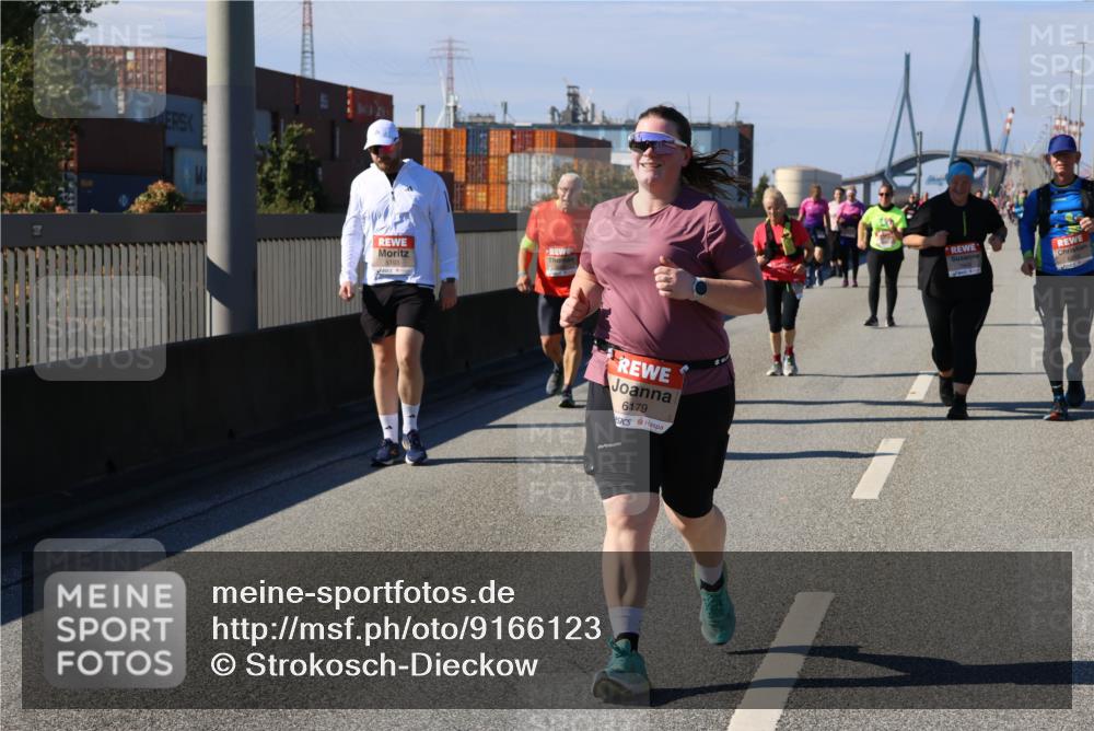 03.10.2025 - Köhlbrandbrückenlauf Strokosch-Dieckow http://msf.ph/oto/9166123 03.10.2025 13:17:46 Position 3 5193, 6179 meine-sportfotos.de