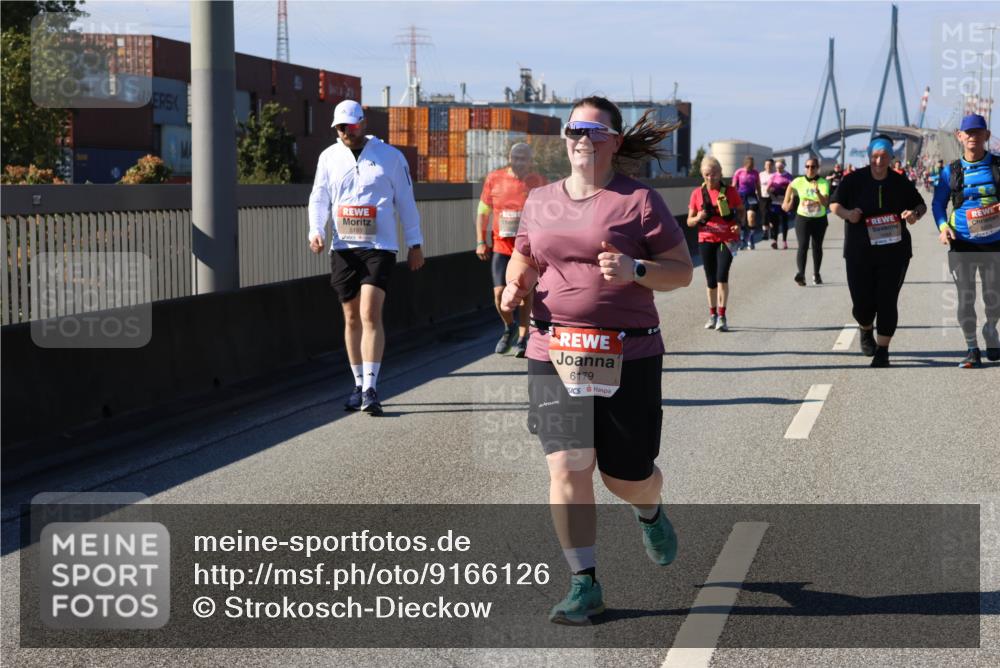 03.10.2025 - Köhlbrandbrückenlauf Strokosch-Dieckow http://msf.ph/oto/9166126 03.10.2025 13:17:46 Position 3 5193, 6179 meine-sportfotos.de