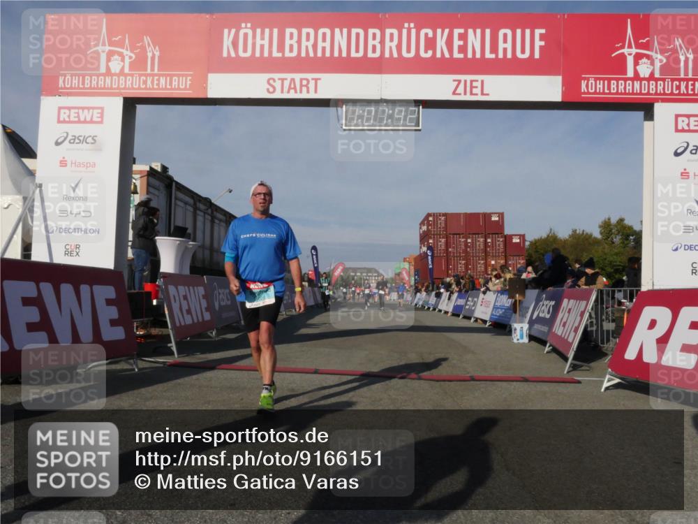 03.10.2025 - Köhlbrandbrückenlauf Matties Gatica Varas http://msf.ph/oto/9166151 03.10.2025 10:01:43 Ziel 1043, 1279, 1526, 2694, 2857, 2979, 3403 meine-sportfotos.de