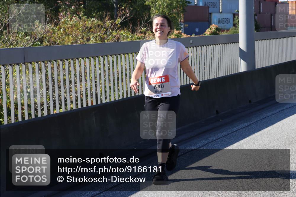 03.10.2025 - Köhlbrandbrückenlauf Strokosch-Dieckow http://msf.ph/oto/9166181 03.10.2025 13:18:08 Position 3 6437 meine-sportfotos.de