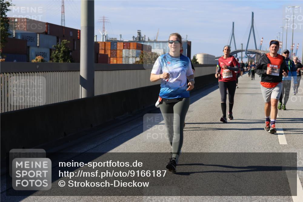 03.10.2025 - Köhlbrandbrückenlauf Strokosch-Dieckow http://msf.ph/oto/9166187 03.10.2025 13:18:13 Position 3  meine-sportfotos.de