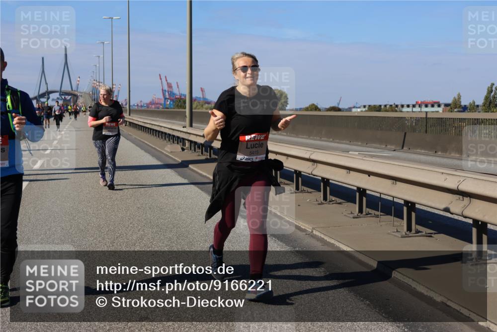 03.10.2025 - Köhlbrandbrückenlauf Strokosch-Dieckow http://msf.ph/oto/9166221 03.10.2025 13:18:21 Position 3 5415 meine-sportfotos.de